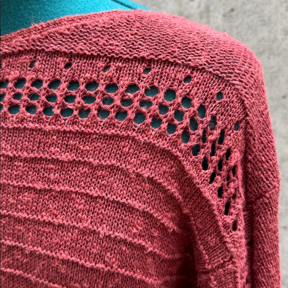 Garnet Hill | Cotton-Linen Blend Pullover Sweater with Lace Detail | Size M - Picture 4 of 6